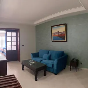 فندق أزور